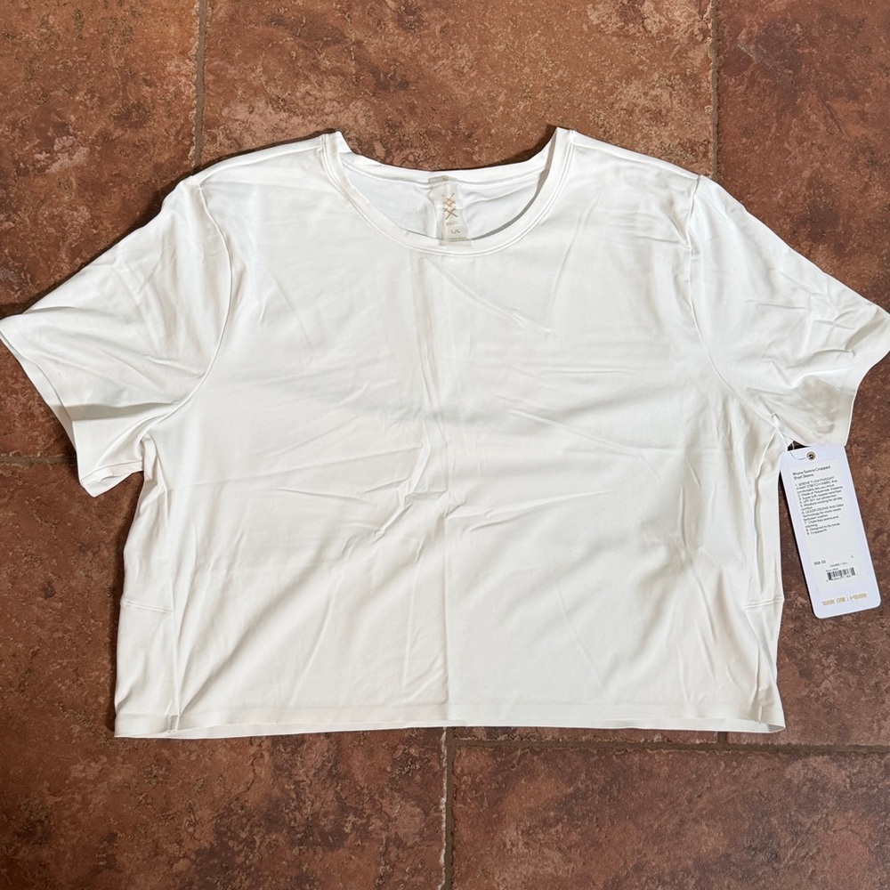 RHONE serene cropped short sleeve new with tag size L